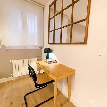 Vivienda Turistica En La Vieja Con Wifi Y Parking Lägenhet *