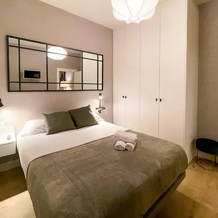 Vivienda Turistica En La Vieja Con Wifi Y Parking شقة